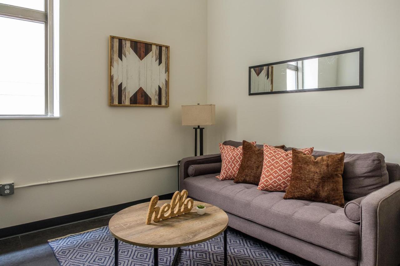 Apartments In Pittsburgh'S Cultural District By Frontdesk Szoba fotó